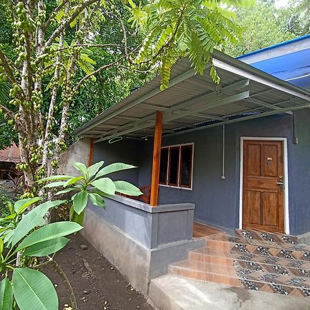 Tangkoko Ranger Homestay Bitung Ngoại thất bức ảnh