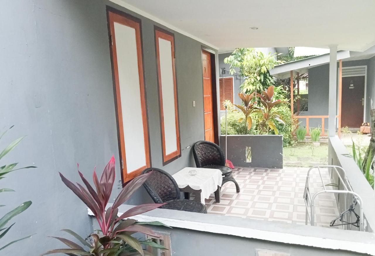 Tangkoko Ranger Homestay Bitung Ngoại thất bức ảnh