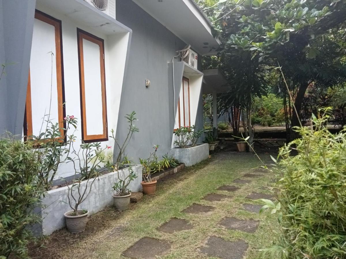 Tangkoko Ranger Homestay Bitung Ngoại thất bức ảnh