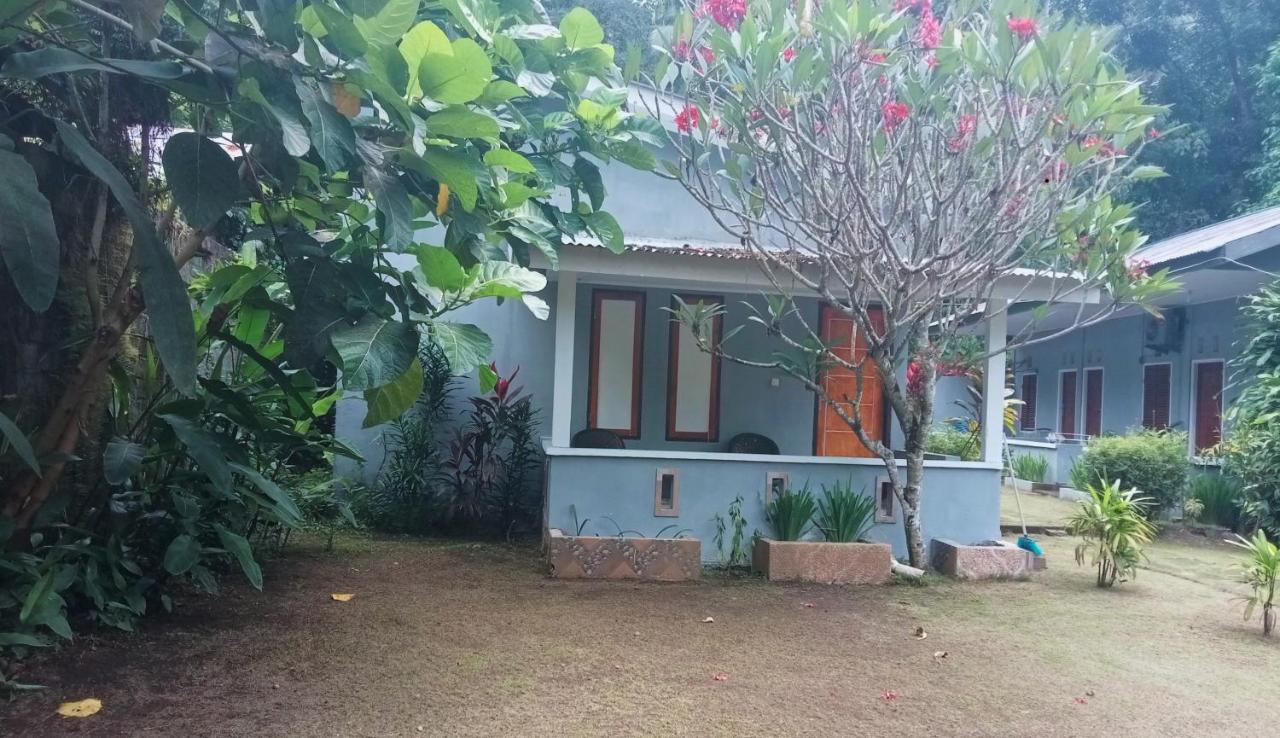 Tangkoko Ranger Homestay Bitung Ngoại thất bức ảnh
