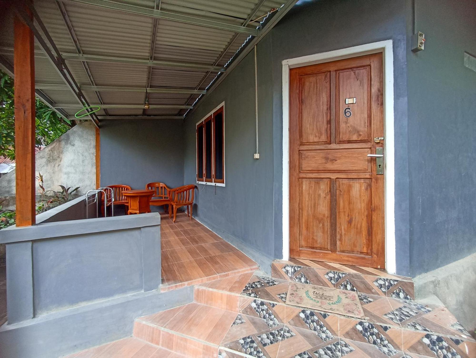 Tangkoko Ranger Homestay Bitung Ngoại thất bức ảnh