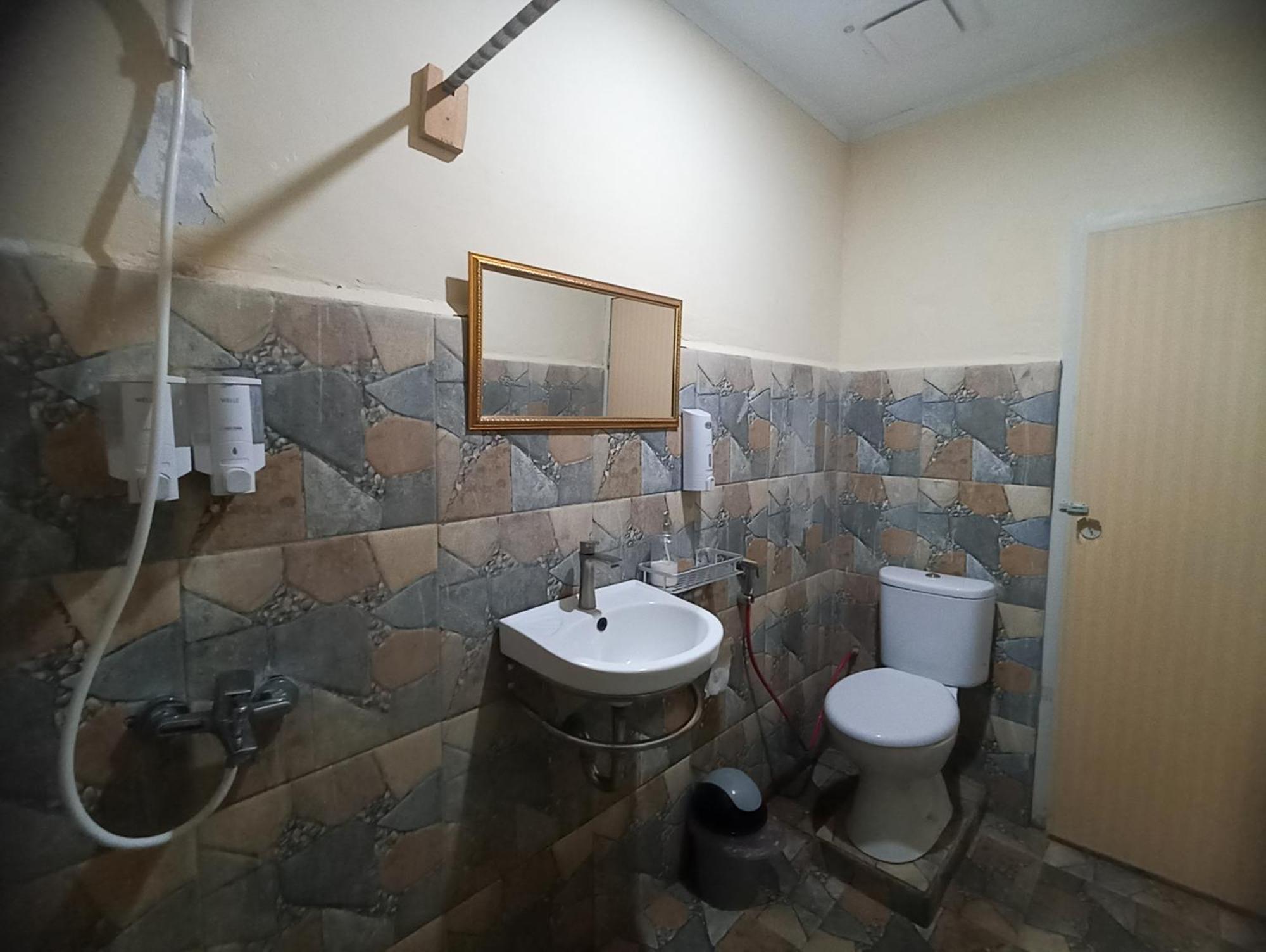 Tangkoko Ranger Homestay Bitung Ngoại thất bức ảnh
